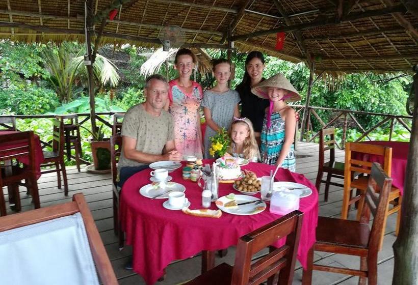 پانسیون Happy Family Guesthouse