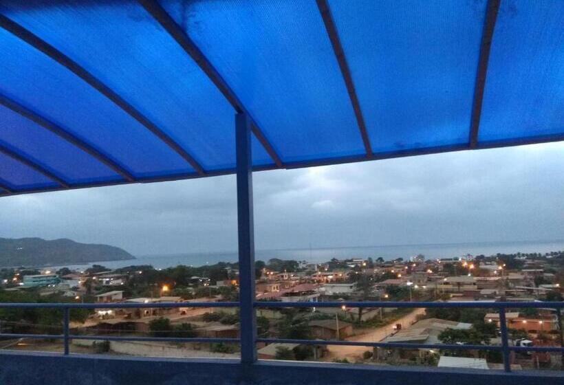 بنسيون Hostal Alcazaba