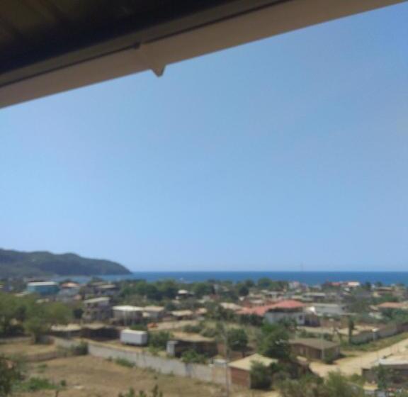 بنسيون Hostal Alcazaba