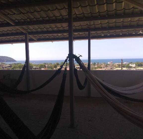 بنسيون Hostal Alcazaba