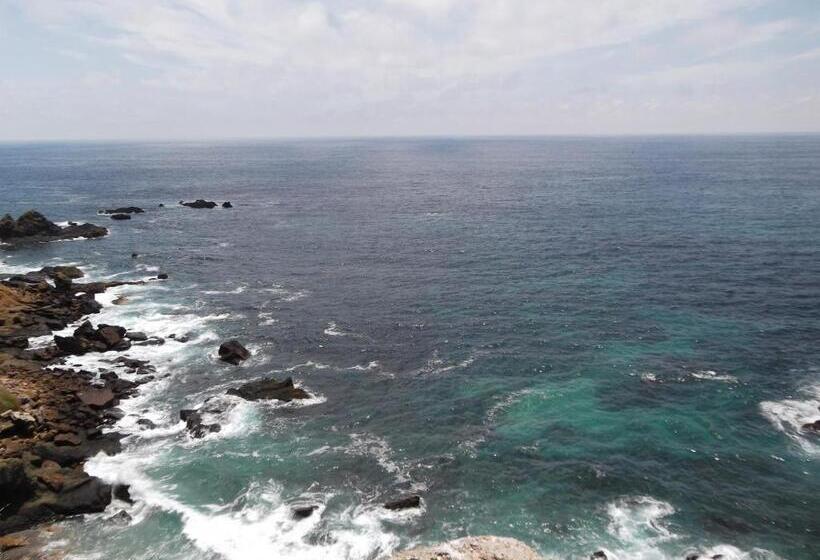 بنسيون Hostal Alcazaba