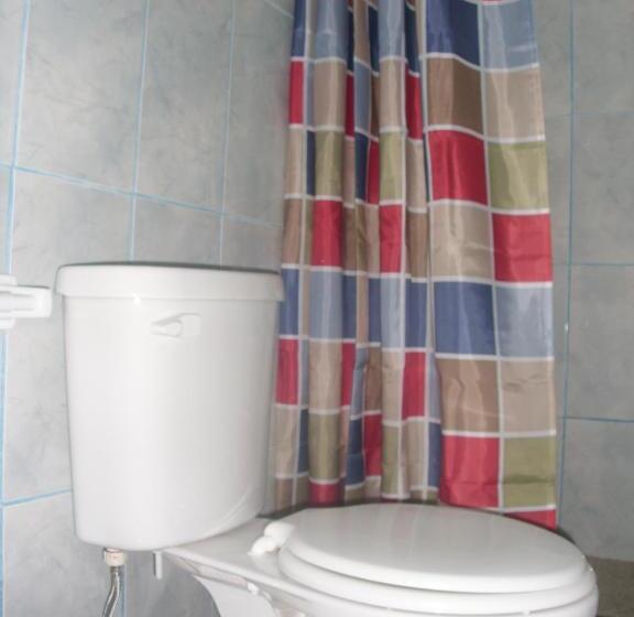 پانسیون Hostal Alcazaba