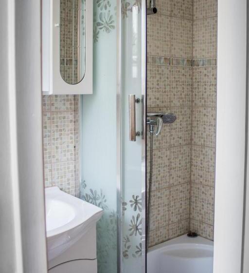 پانسیون Hubert Varga