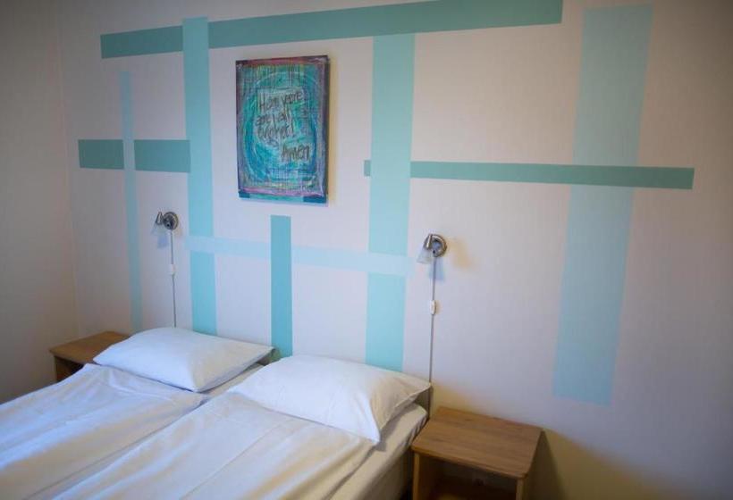 פנסיון Lyngmo Gjestehus