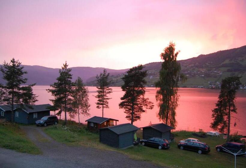 פנסיון Lyngmo Gjestehus