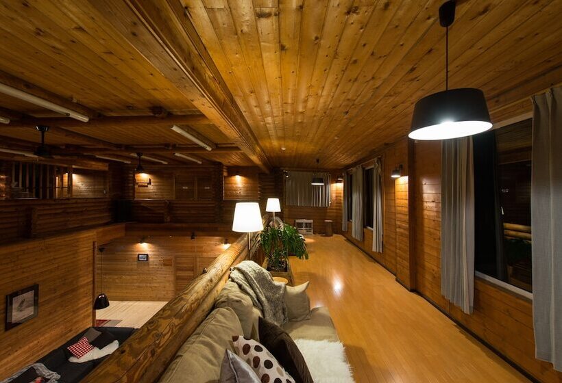 بنسيون Moiwa Lodge