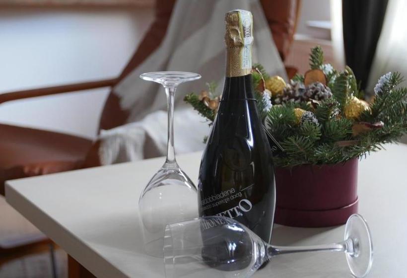 ペンション Neustadt Villa