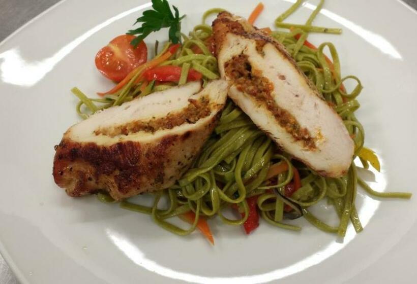 بنسيون Part Cafe Residence