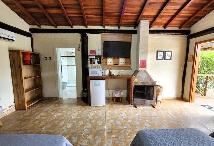 بنسيون Pousada A Mata Que Canta