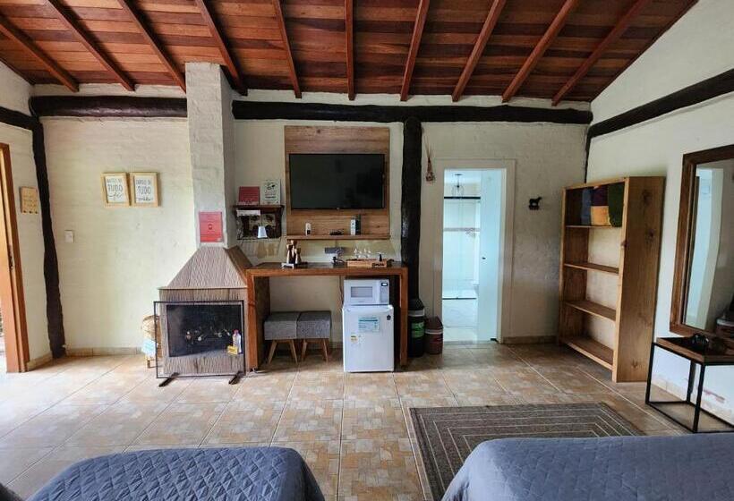 بنسيون Pousada A Mata Que Canta