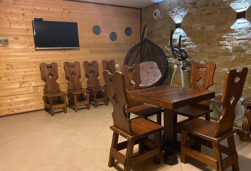 پانسیون Sadyba Lisova