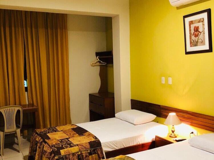 膳宿费 Sol De Selva Hostal