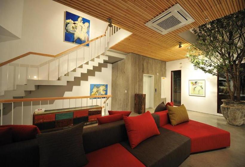 Yonaluky Spa Resort
