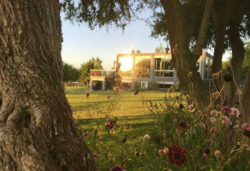 هاستل Brisas De Nono