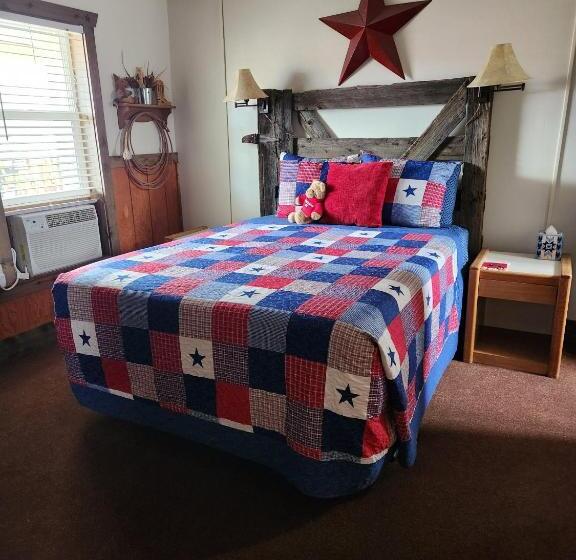 فندق صغير Cowboy Country Inn
