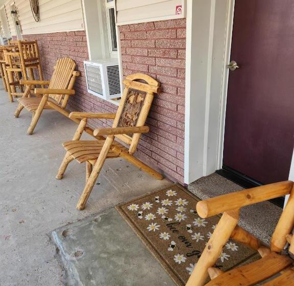 فندق صغير Cowboy Country Inn