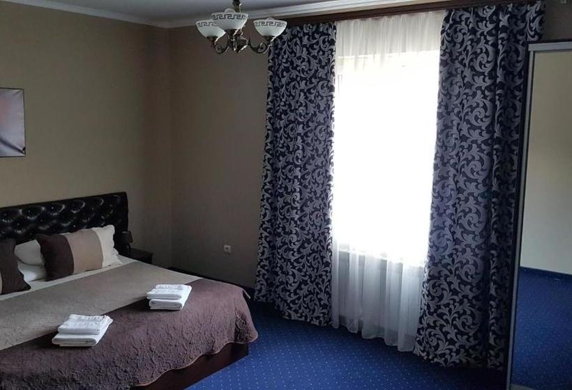 Chernivtsi Apartments