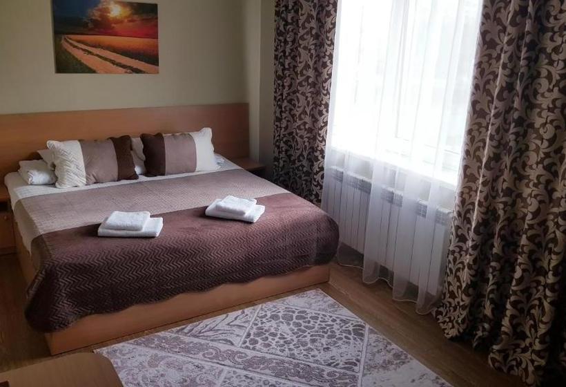 Chernivtsi Apartments