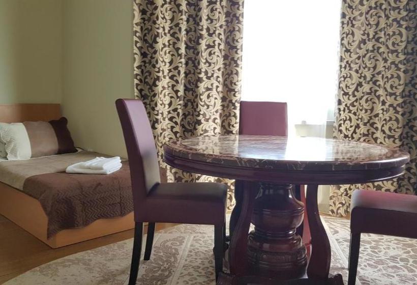 Chernivtsi Apartments