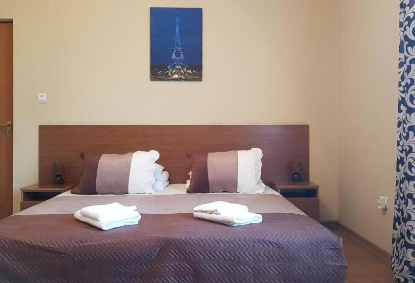 Chernivtsi Apartments