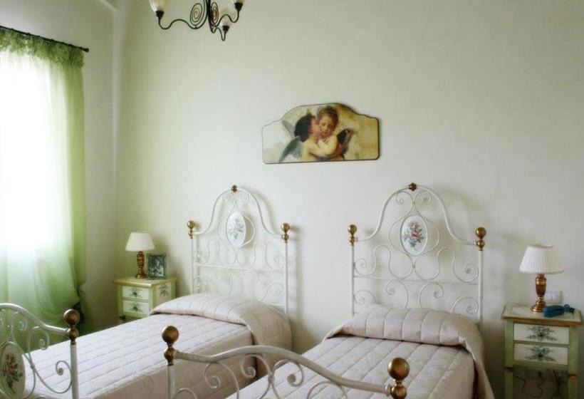 Отель Agriturismo L'infinito