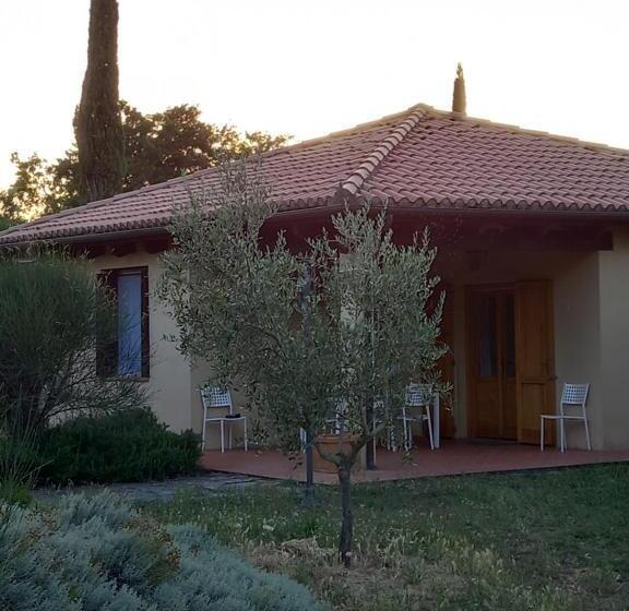 בית מלון כפרי Agriturismo Poderino