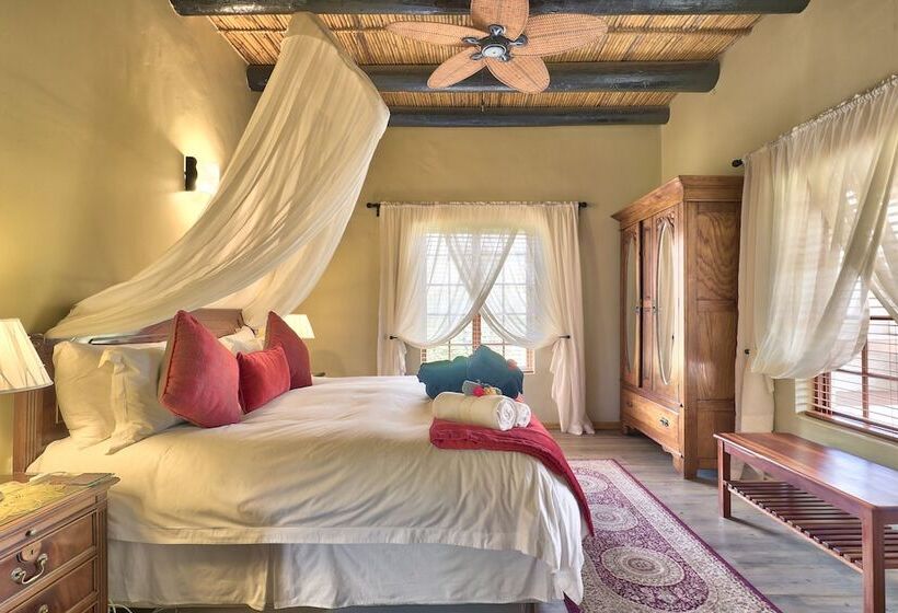 فندق Orange Grove