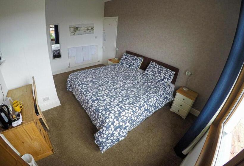 بنسيون Ashdale Guest House