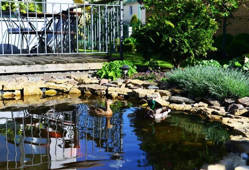 پانسیون Birutes Apartments