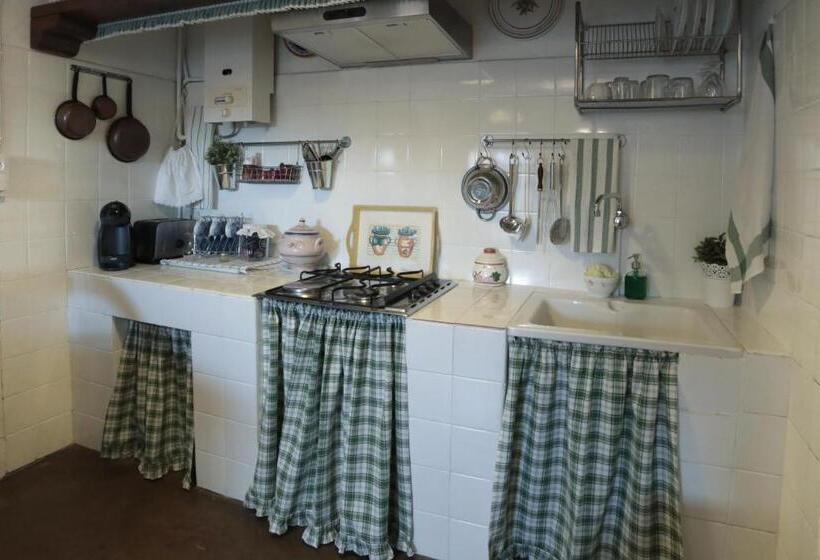 بنسيون Casa Rural La Casona