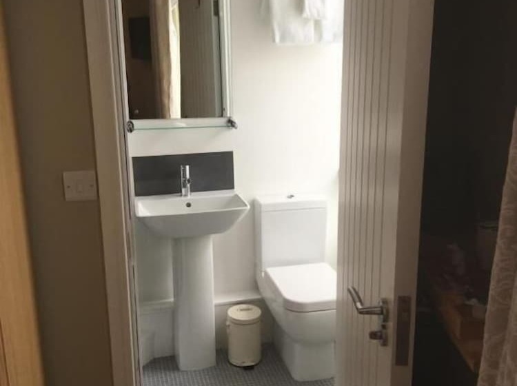 膳宿费 Castle Court