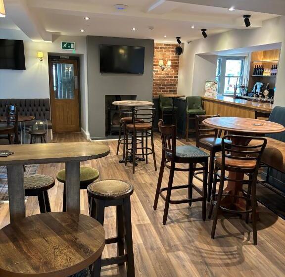 膳宿费 Castle Court