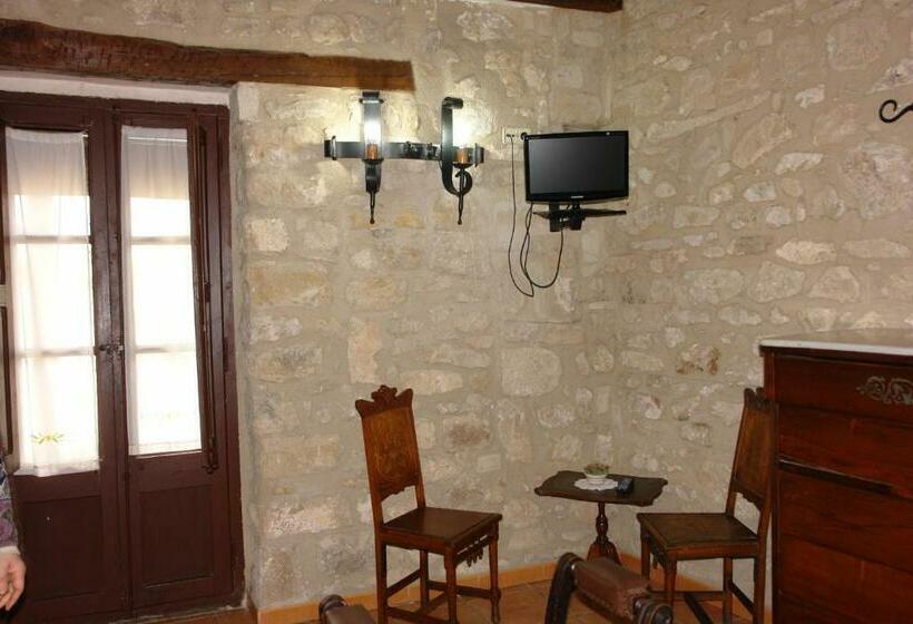 膳宿费 Fonda La Plaza