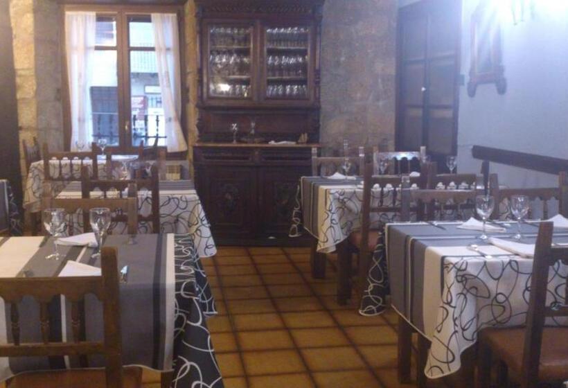 膳宿费 Fonda La Plaza