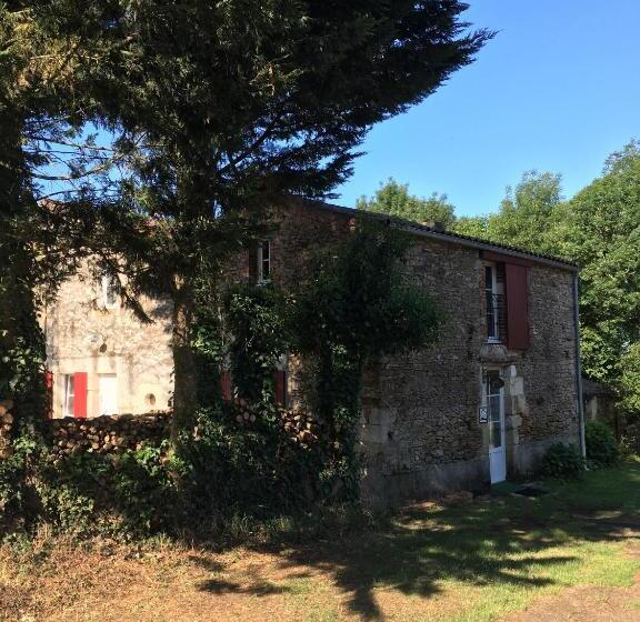 Пансион Gite Le Puy Rabasteau