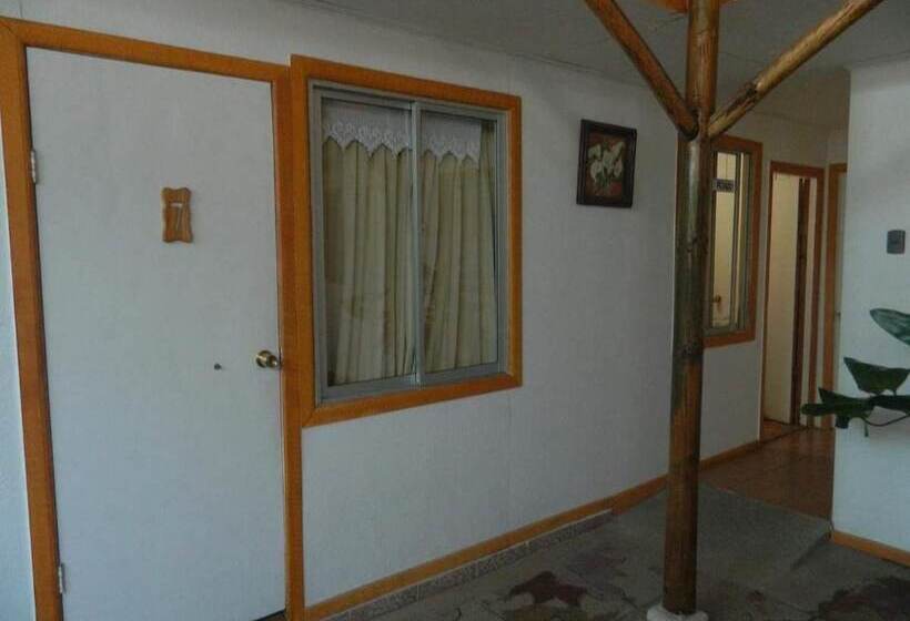 Пансион Hostal Casa Familia