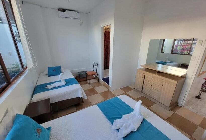 پانسیون Hostal Gosén