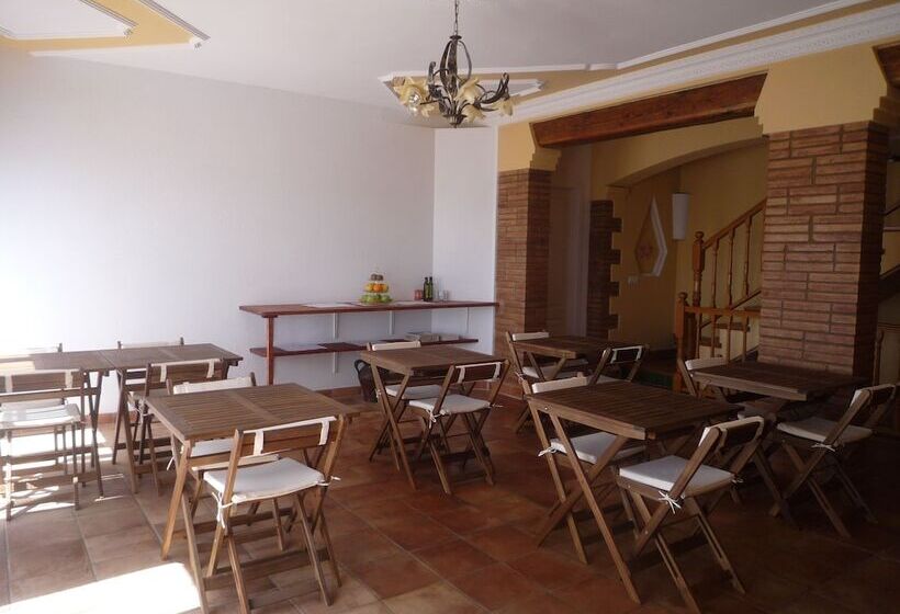 פנסיון La Masia De Tamariu