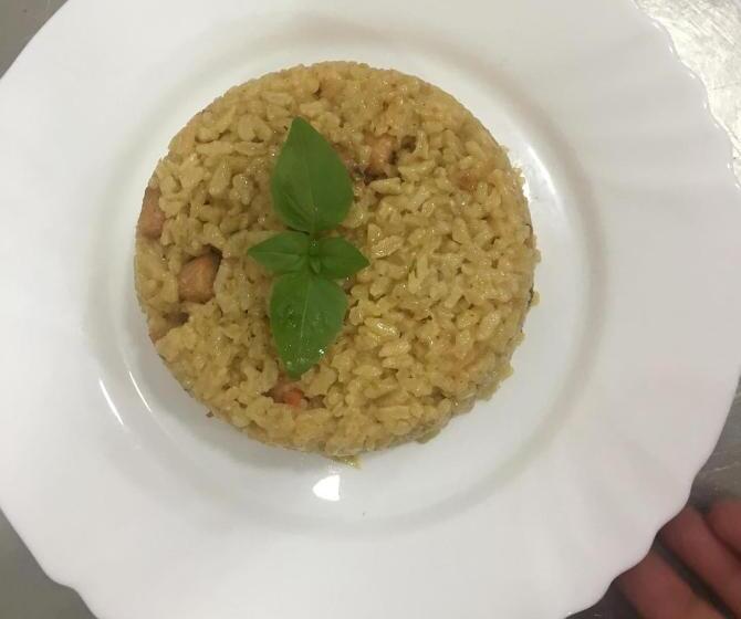 بنسيون Rozafa Velipoje