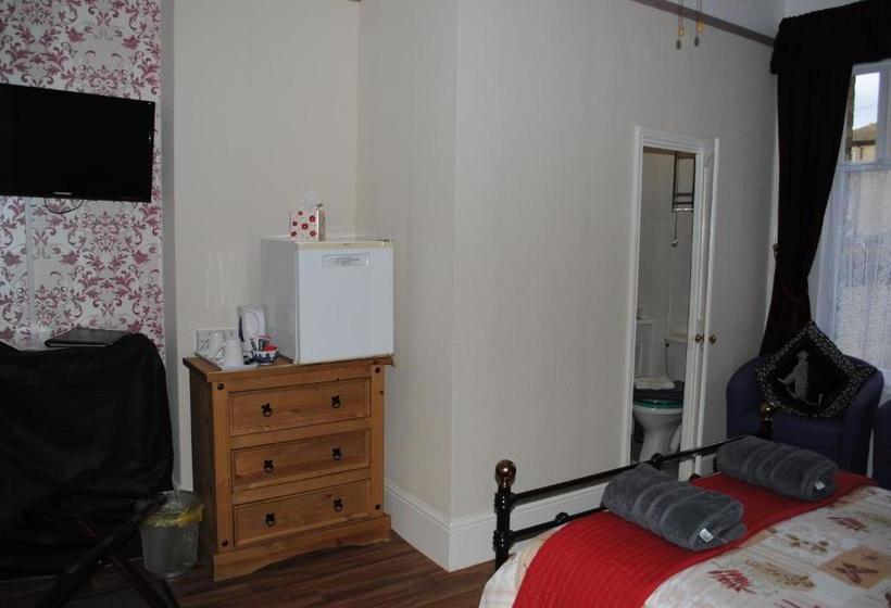 بنسيون Somerton Guest House