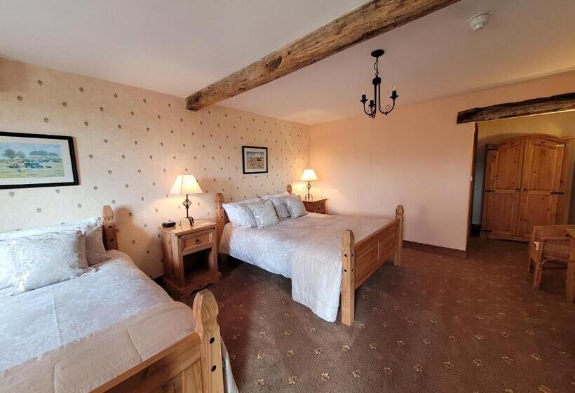 פנסיון The Ginney Country Guest House