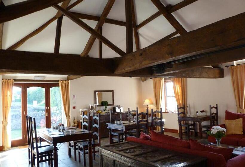 פנסיון The Ginney Country Guest House