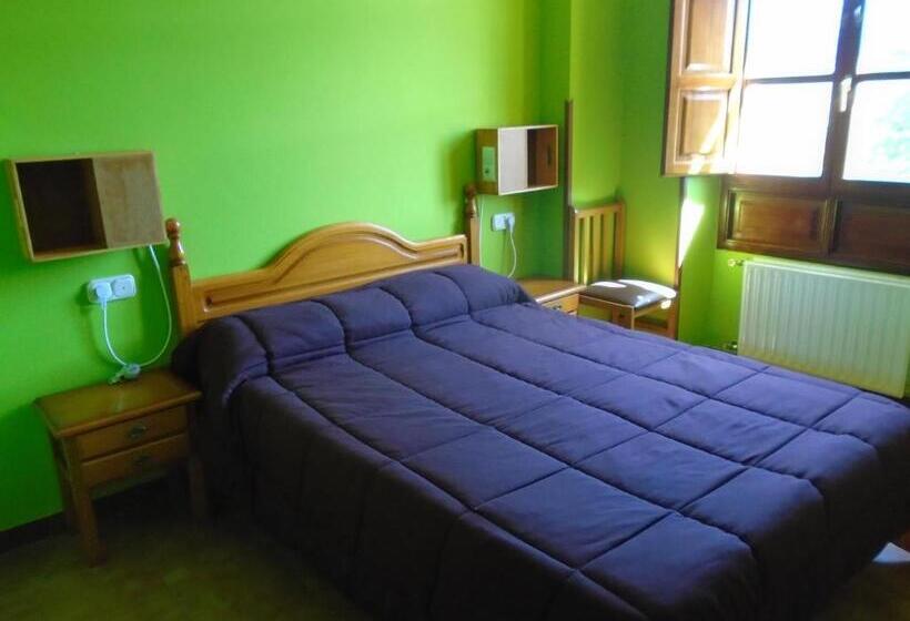 פנסיון Turismo Rural El Gobernador