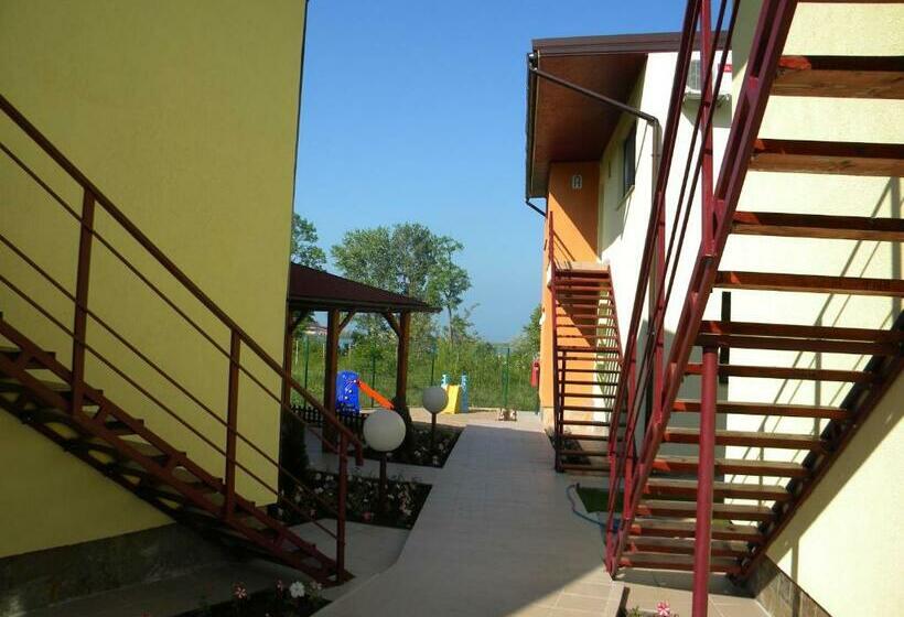 膳宿费 Vilele Soarelui