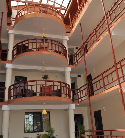 膳宿费 Vilele Soarelui