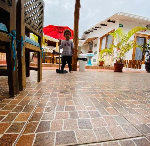 Пансион Zurisadai