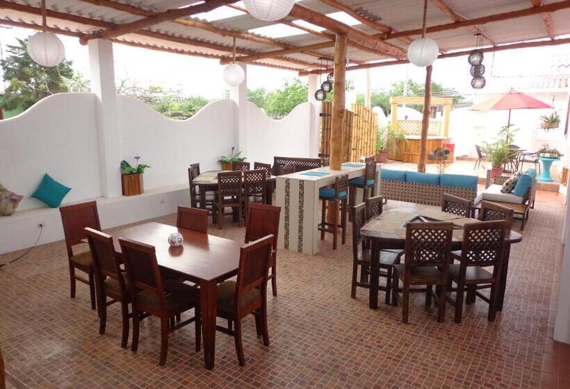 Пансион Zurisadai