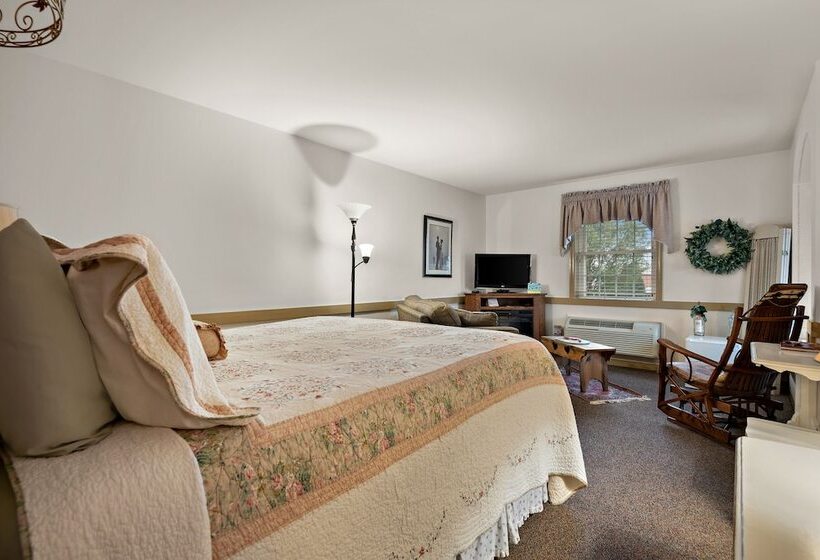 Общежитие Country Living Inn