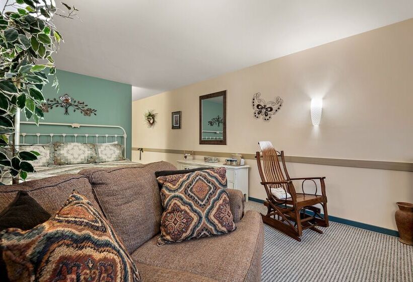 Общежитие Country Living Inn