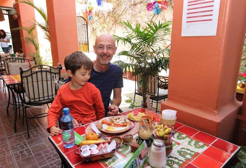 هاستل Posada Don Mario